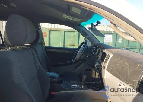 2004 Toyota 4Runner Sr5 Sport V6 z USA, uszkodzony, nr VIN JTEBU14R348017440